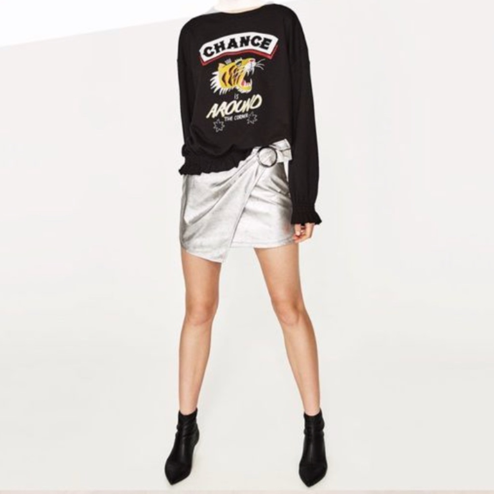 NEW Zara mini crushed Silver faux leather skirt